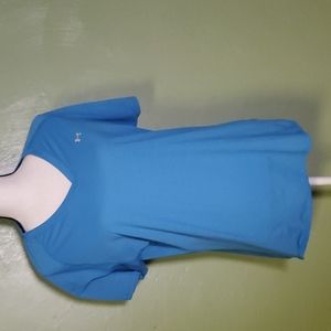Xl under armour v neck tee